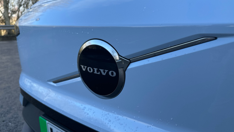 Volvo EX30 200kW SM Extended Range Plus 69kWh 5dr Auto Electric Estate